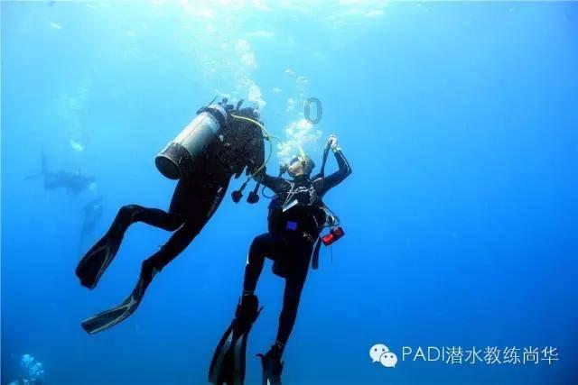 火锅和串串的区别